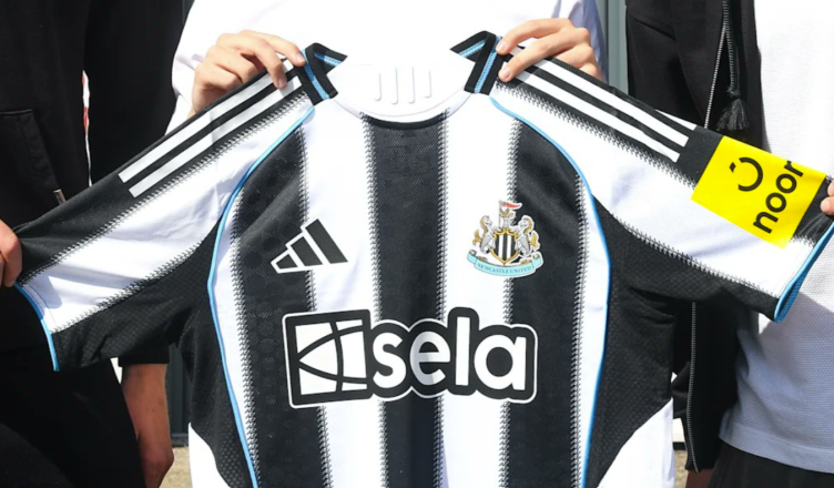 Howe drops first transfer hint ahead of January window