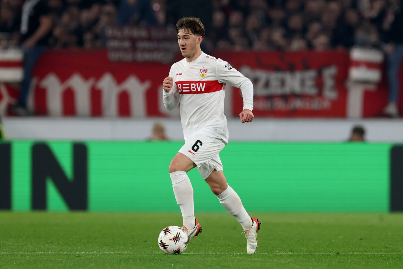 Manchester United Are Showing Interest In This Bundesliga Midfielder: What Will He Bring To Old Trafford?
