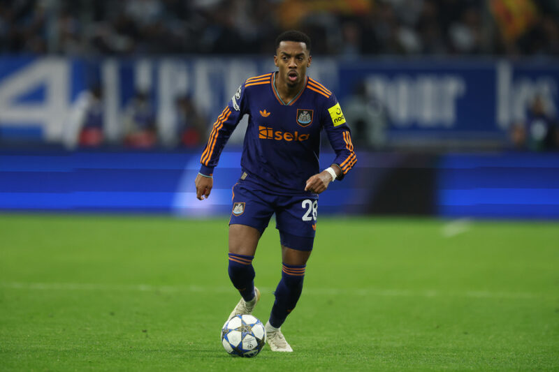 This 26-Year-Old Midfielder Is Ready To Leave Newcastle United: What Should The Magpies Do?