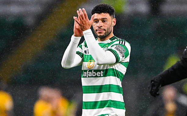 Alex Oxlade-Chamberlain fires back at Hypocritical Kris Boyd, completely shuts down the Hoops hater after what he did in win vs Livingston