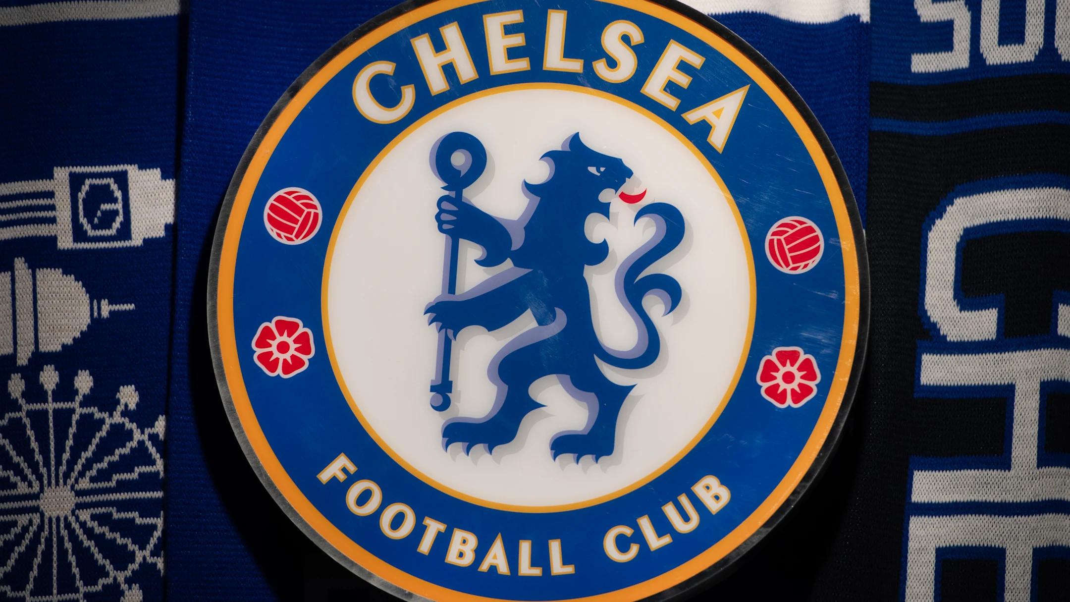 Fabrizio Romano confirms Celtic want to sign Chelsea player.