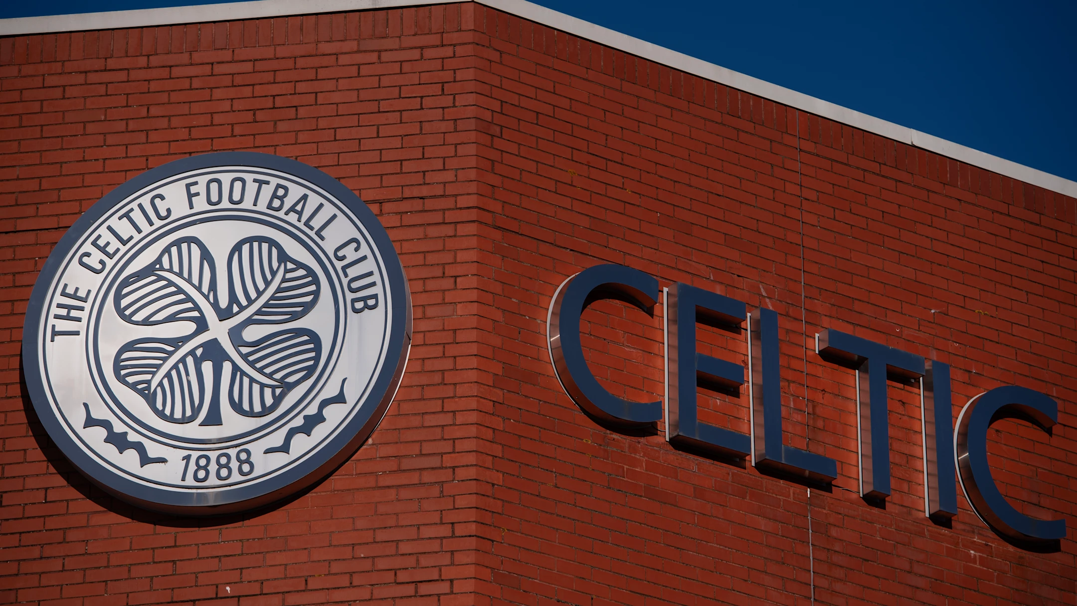 ‘Undergo a medical’ – Sky Sports confirm £6m transfer amid Celtic links